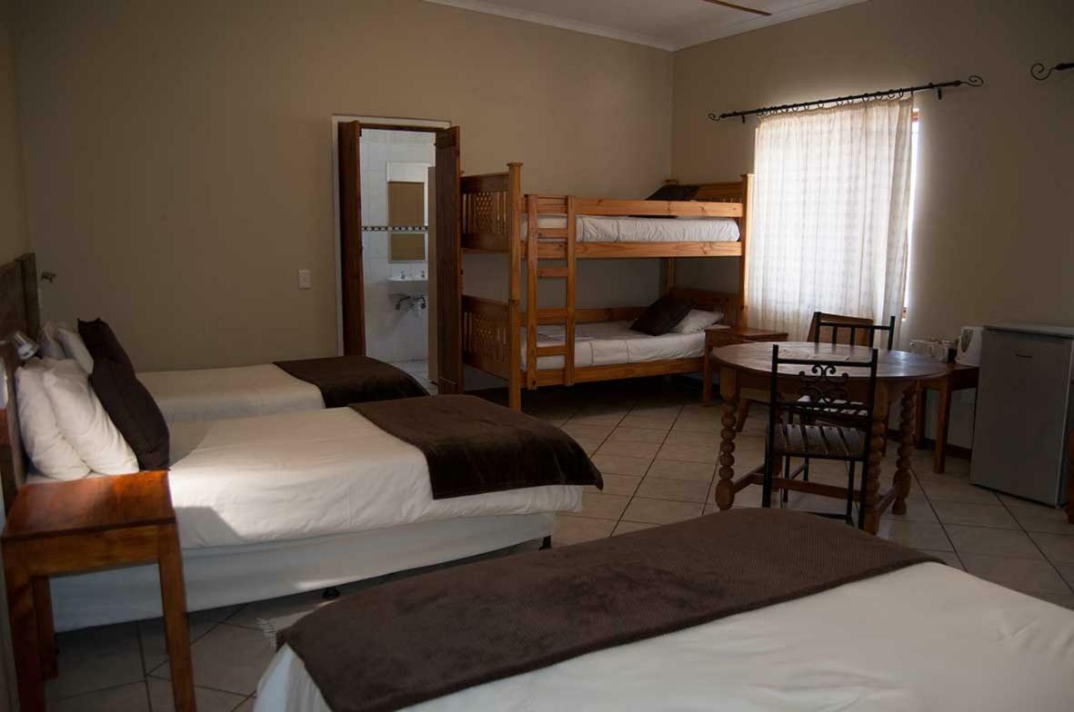 Obelix Guesthouse Luderitz Luaran gambar