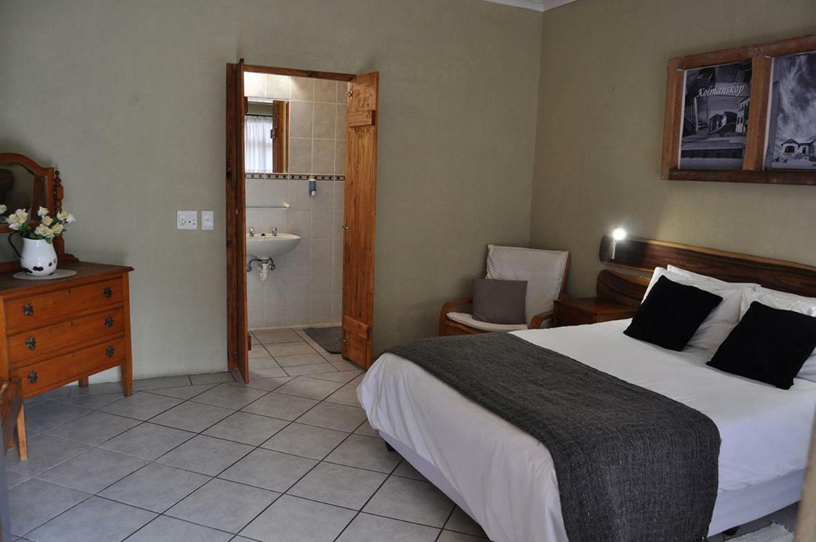 Obelix Guesthouse Luderitz Luaran gambar